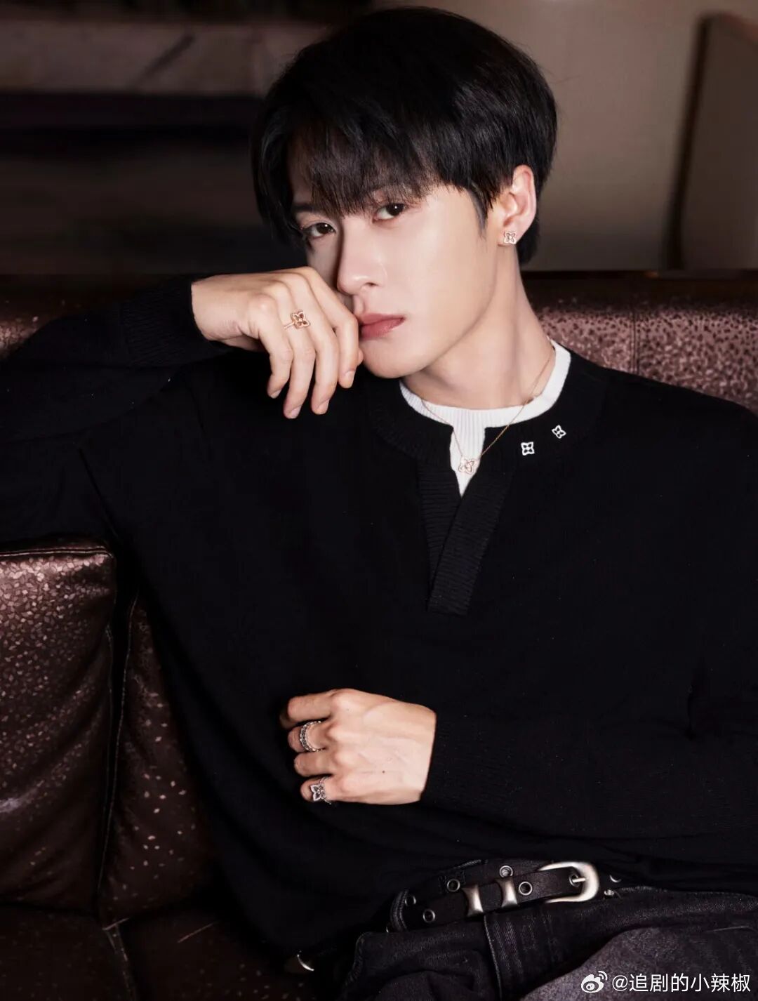 🍉檀健次商务还在增加，有食品的在接触，这段时间就安安静静在剧组拍戏了～ 