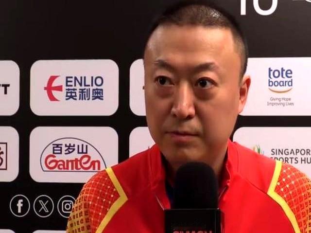 落地马尔默，国乒16人刚出关，抽签台边王皓眉头拧成川字——王楚钦没来，男队少一把