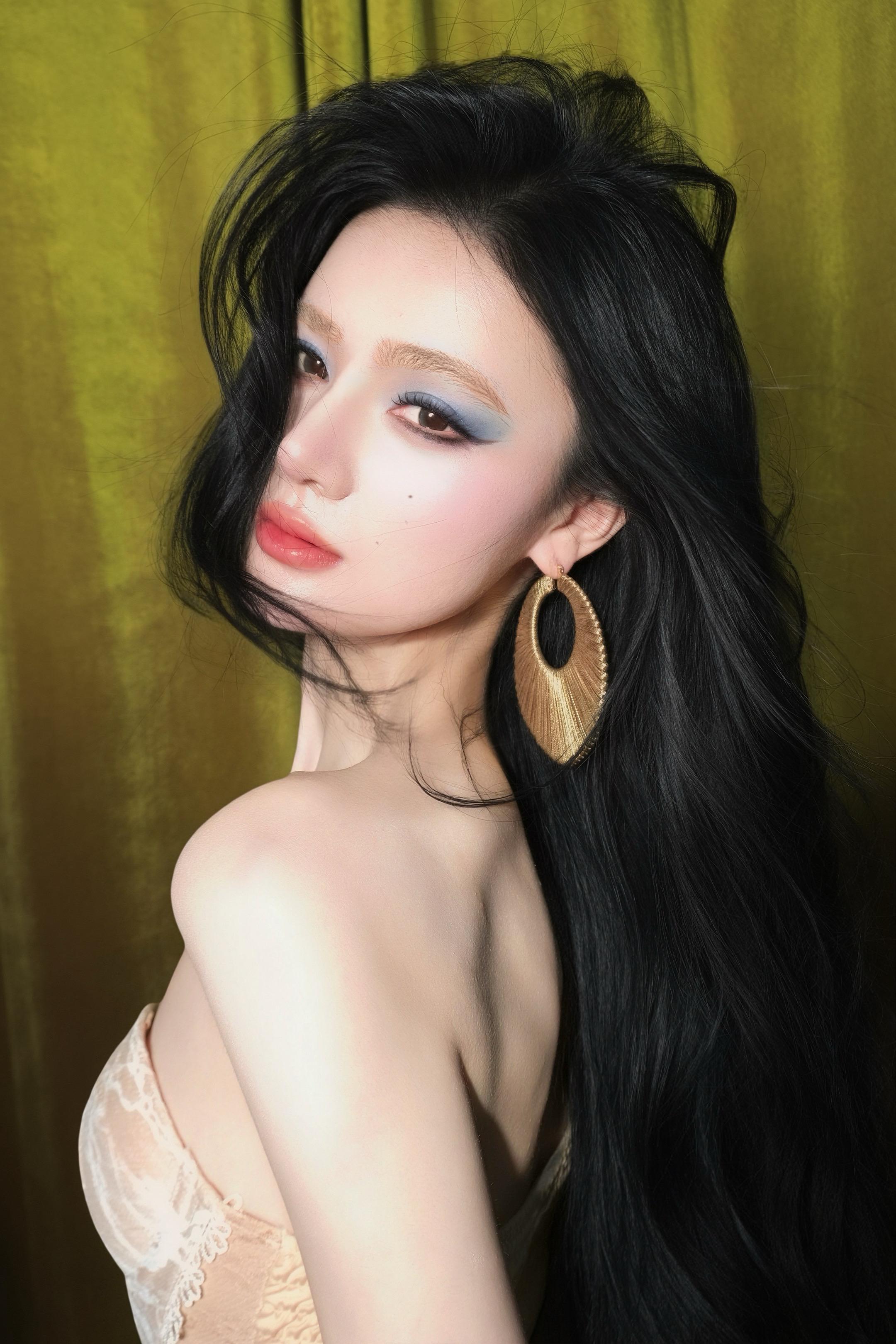 想给你一脚 但怕你抓着我的脚不放