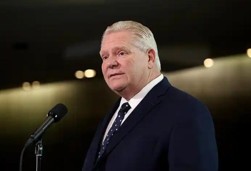 加拿大总理恐怕做梦也没想到，跟中国签完协议扭头回家，迎接他的不是掌声，而是全国最