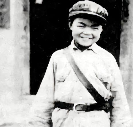 1955年，29岁的向轩被授予中校军衔，阅档首长看到他履历表上的“军龄22年”，