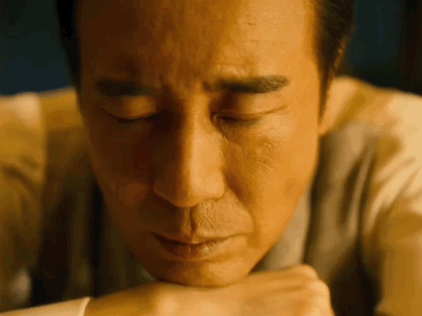 于和伟90秒内诠释万千情绪 90秒的独角戏，没有对手演员，没有台词，全靠面部表情