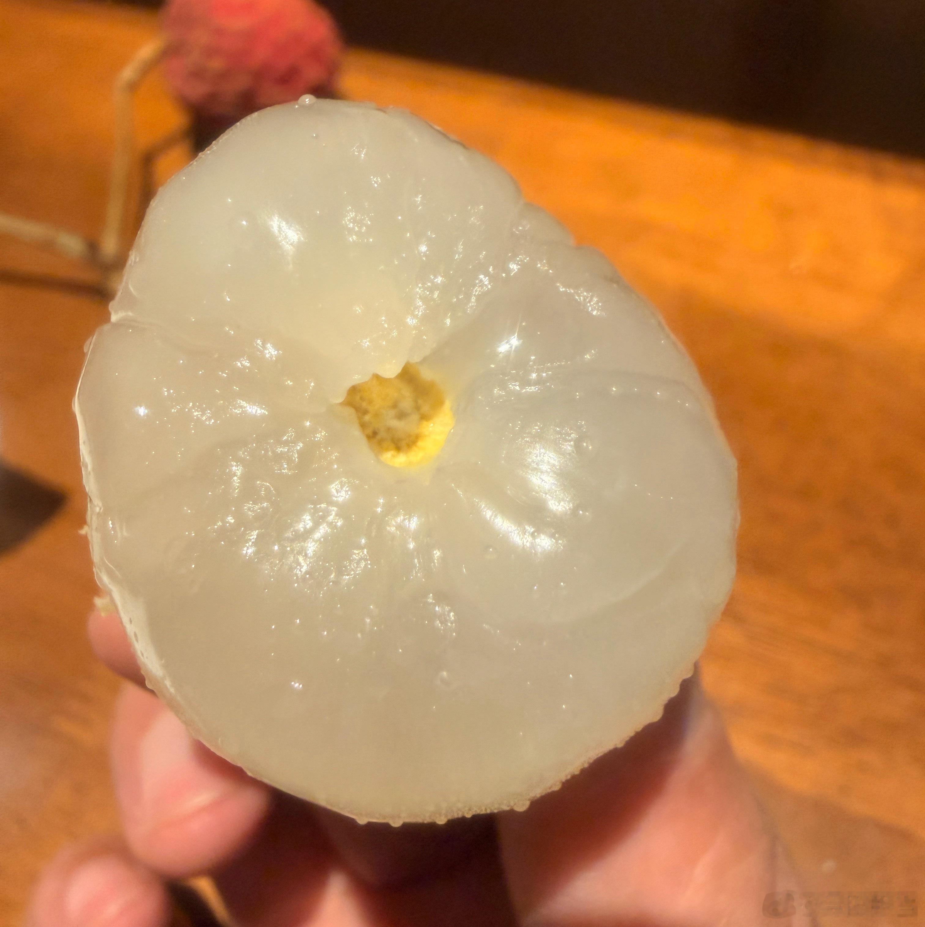 生活手记作为荔枝届的妃，桂味的味道确实不错😋，而且还是活的桂味荔枝
