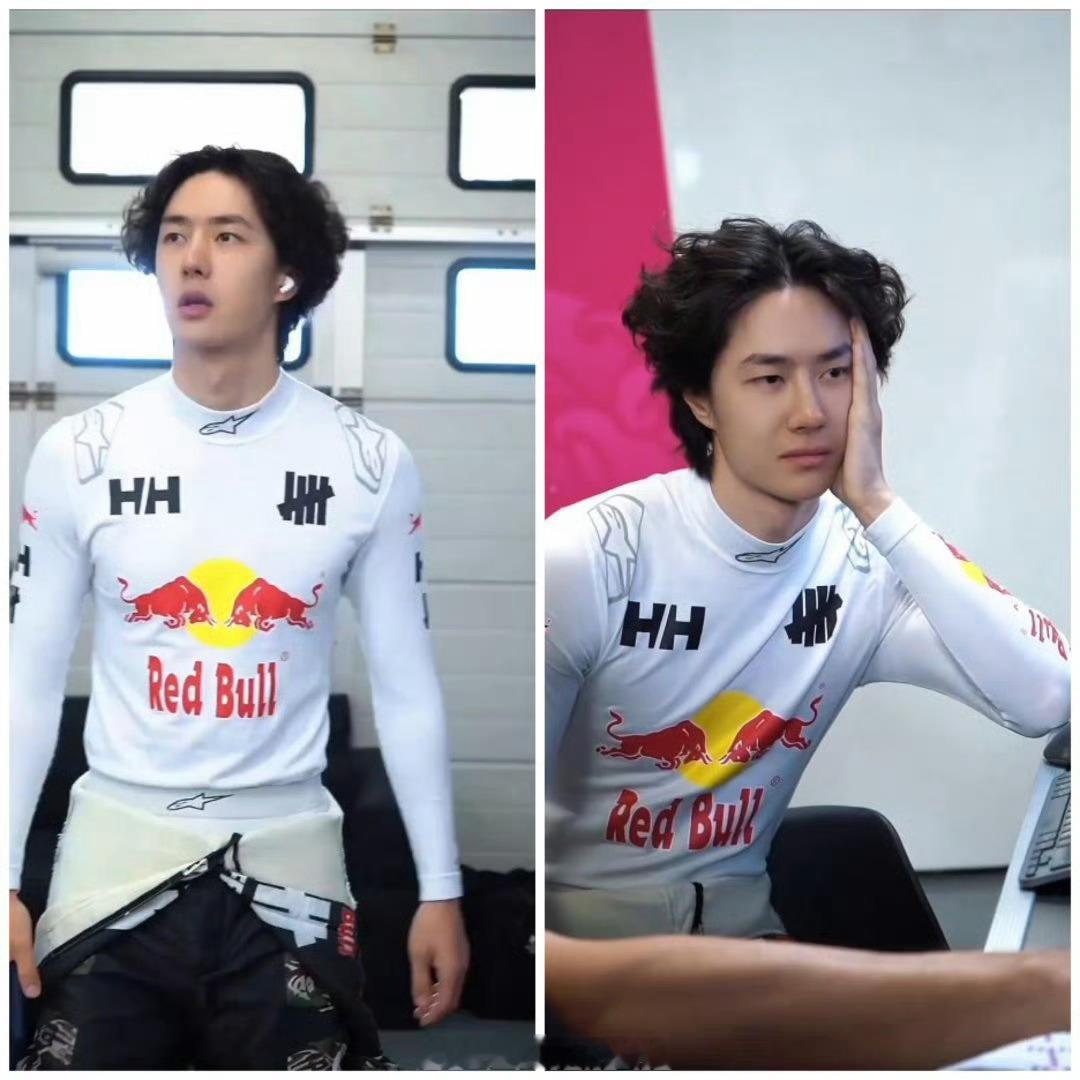 王一博 小马尾绑的高王一博的反差是最吸引人的，赛车手但不妨碍很萌