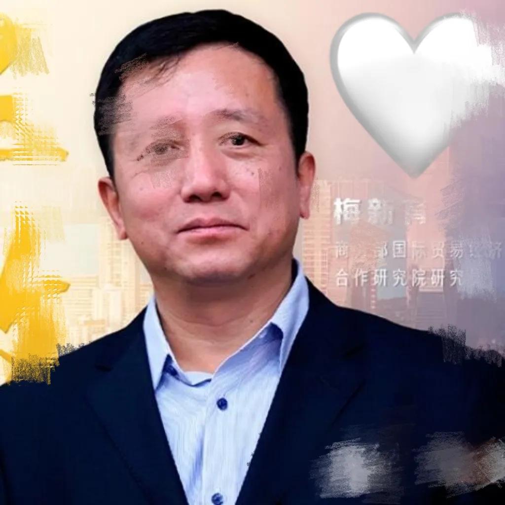 一夜醒来，万万没有想到，梅新育教授又一次掷地有声地正义发声！这一回，他火力全开，