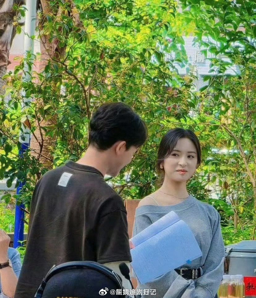 张晚意、沈月但愿人长久今日最新路透两个人看上去cp感如何？ 张晚意沈月但愿人长久