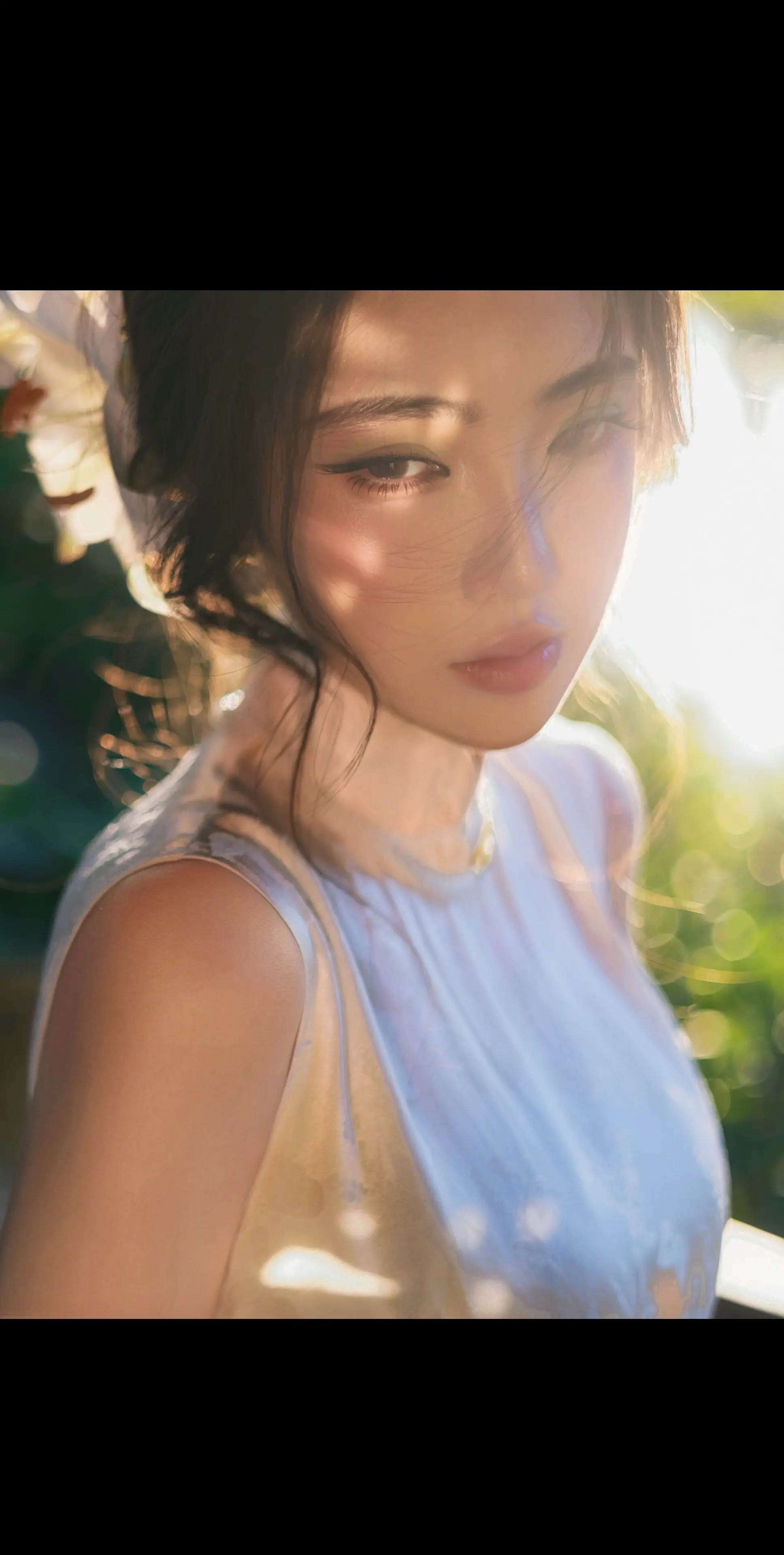 旗袍。