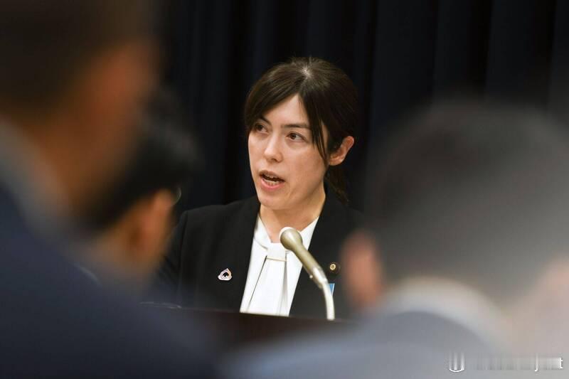 【日本收紧外籍人士入籍条件：居住年限拟由5年提高至10年以上】海外新鲜事日本 日