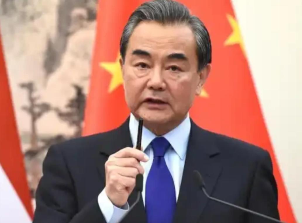 40000人阵亡，100艘战舰会被击沉？美媒表示，台海开战解放军伤亡惨重，大陆在