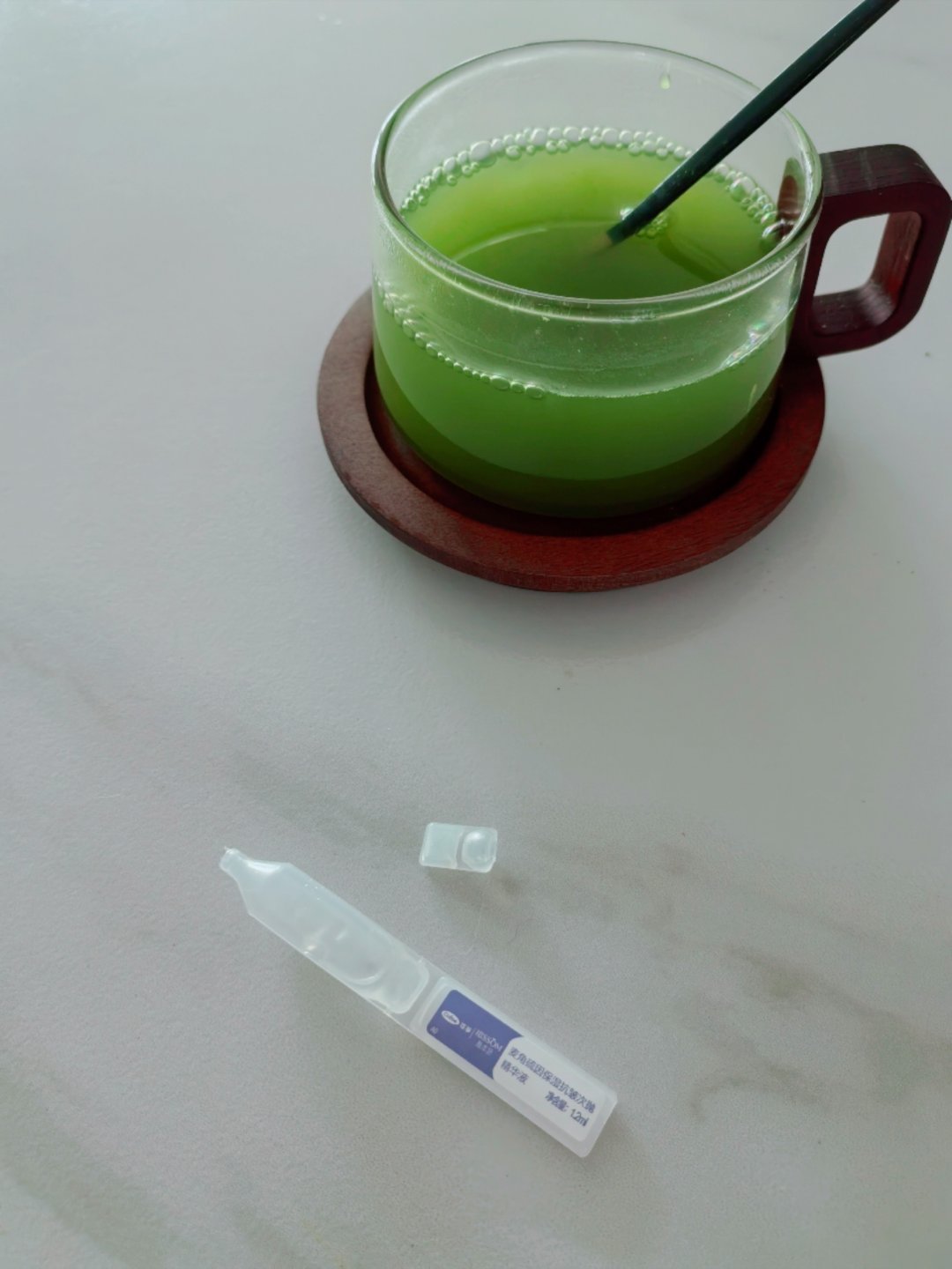 生活手记 我也会用涂抹水光，但可能因为用的有点漫不经心，所以效果感觉不明显，估计