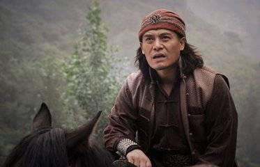 张结巴原名何姓，顶替他人姓名张占彪，是民国时期滇西臭名昭著的白族巨匪，因天生口吃