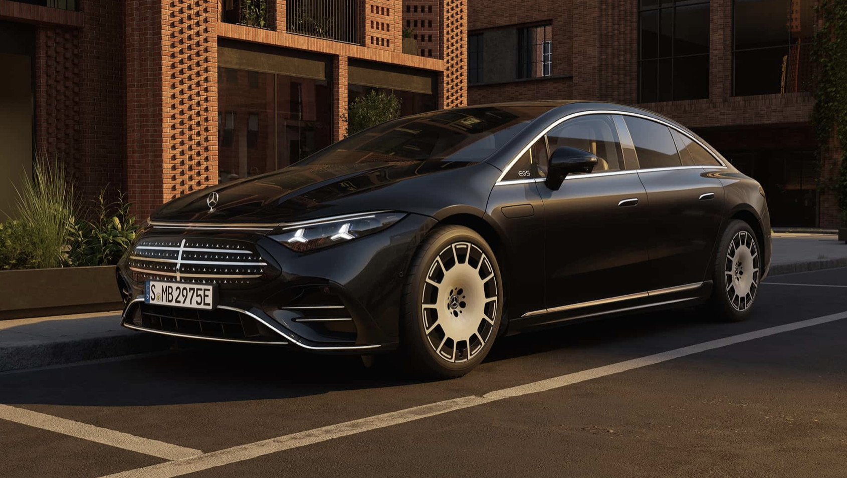 2027款奔驰EQS带来不少升级奔驰对2027款EQS进行了升级，配备了更大容量