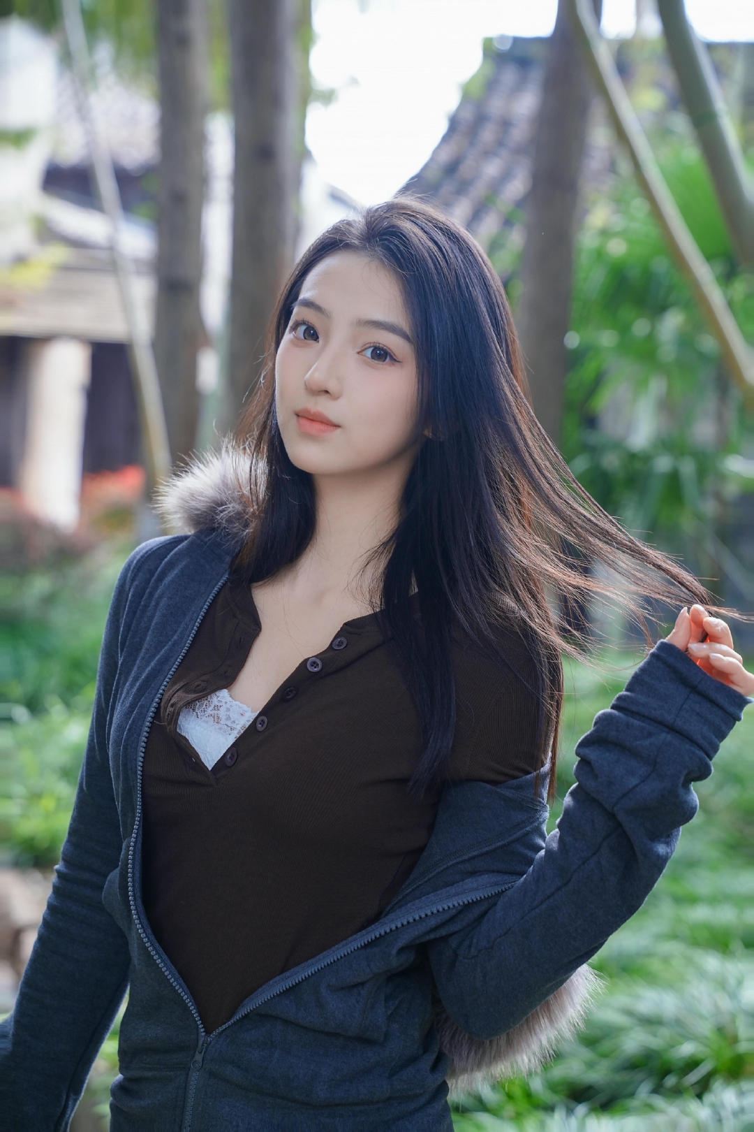 李芯仪中戏表演第一李芯仪中戏第一今年中央戏剧学院表演专业全国第一名，是个叫李芯仪