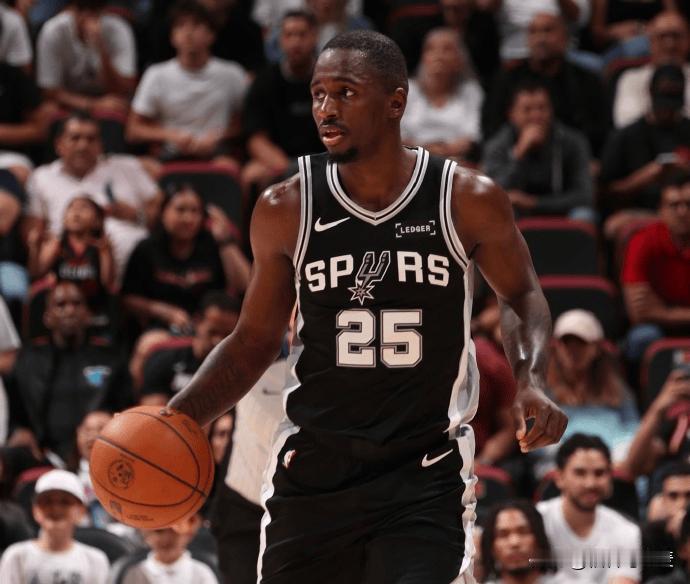 机会留给有准备的人，马刺的替补后场球员大卫-琼斯-加西亚（Davi Jones 