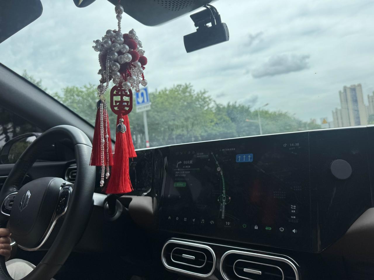 广西小九妹做民宿肯定亏钱
有些网友这样说，事实到底是不是被网友说中了呢？
其实做