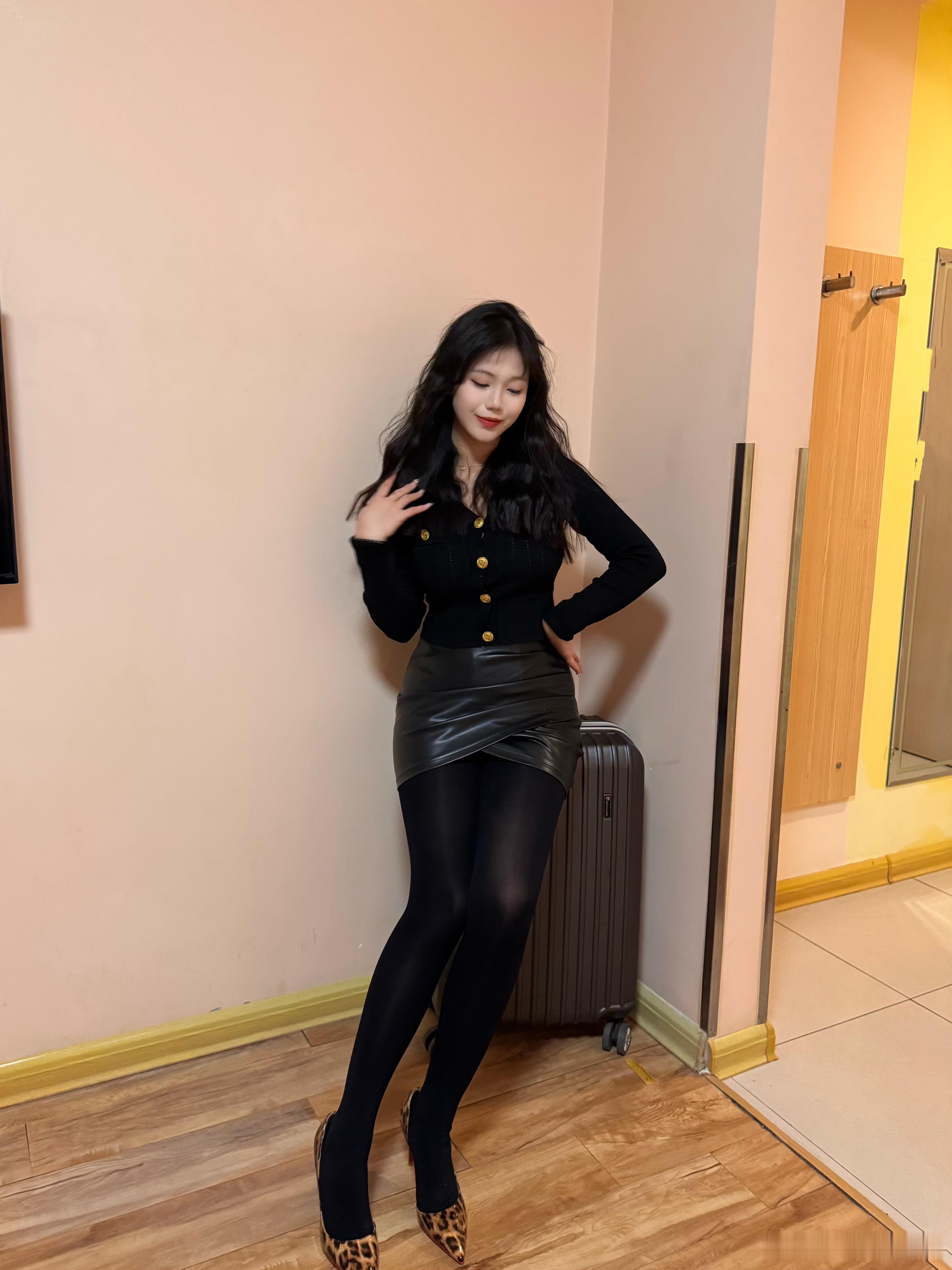 厚黑配豹纹👠 ​​​