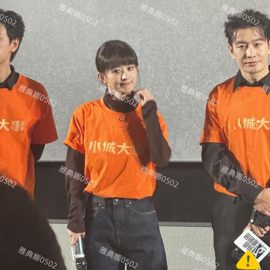 赵丽颖宣传正剧
为啥还嘟嘴卖萌？
都38岁啦，感觉还像20多，这保养的也太好了吧