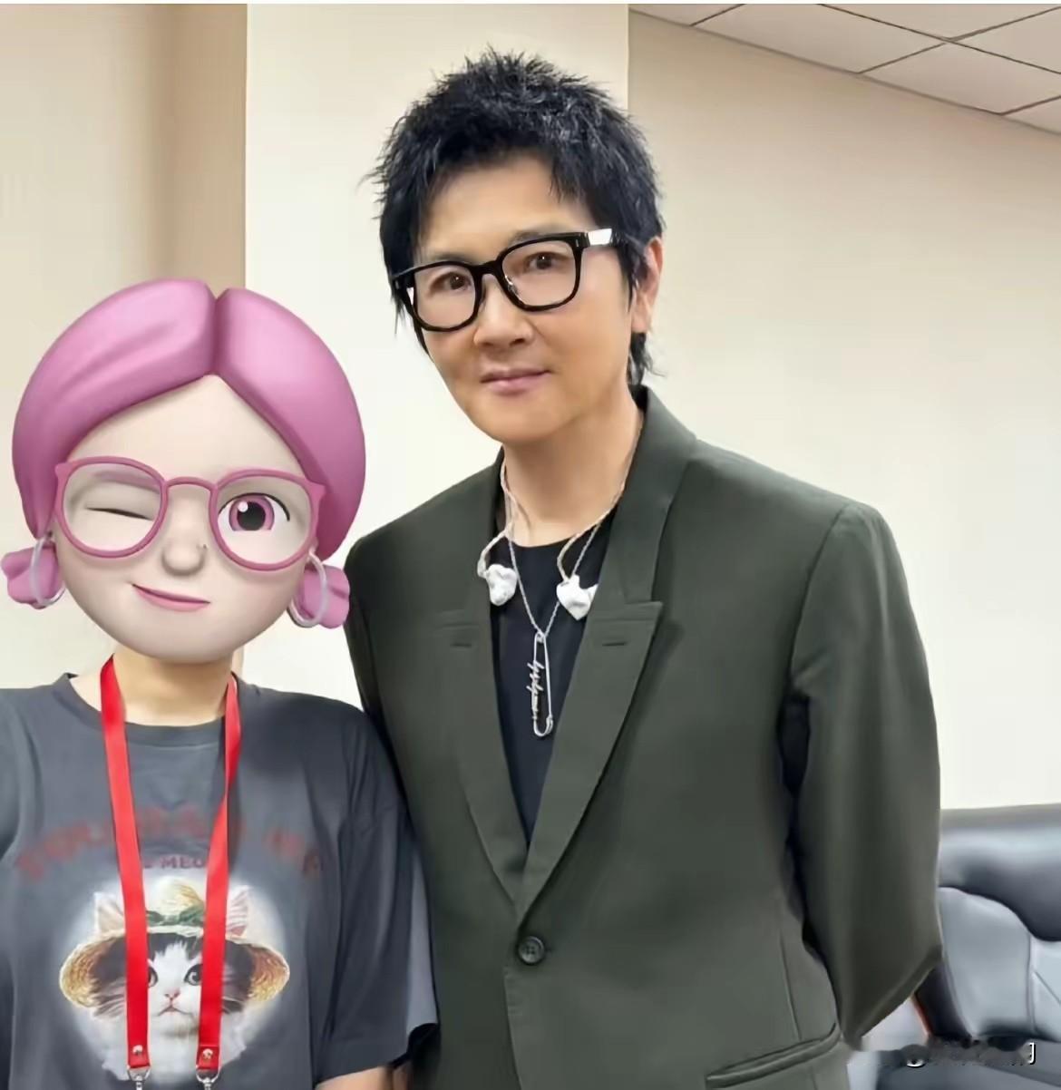 奉劝大家一句，千万别被孙楠骗了，他这个人啊，根本不需要刻意减肥来炒作，他需要的是