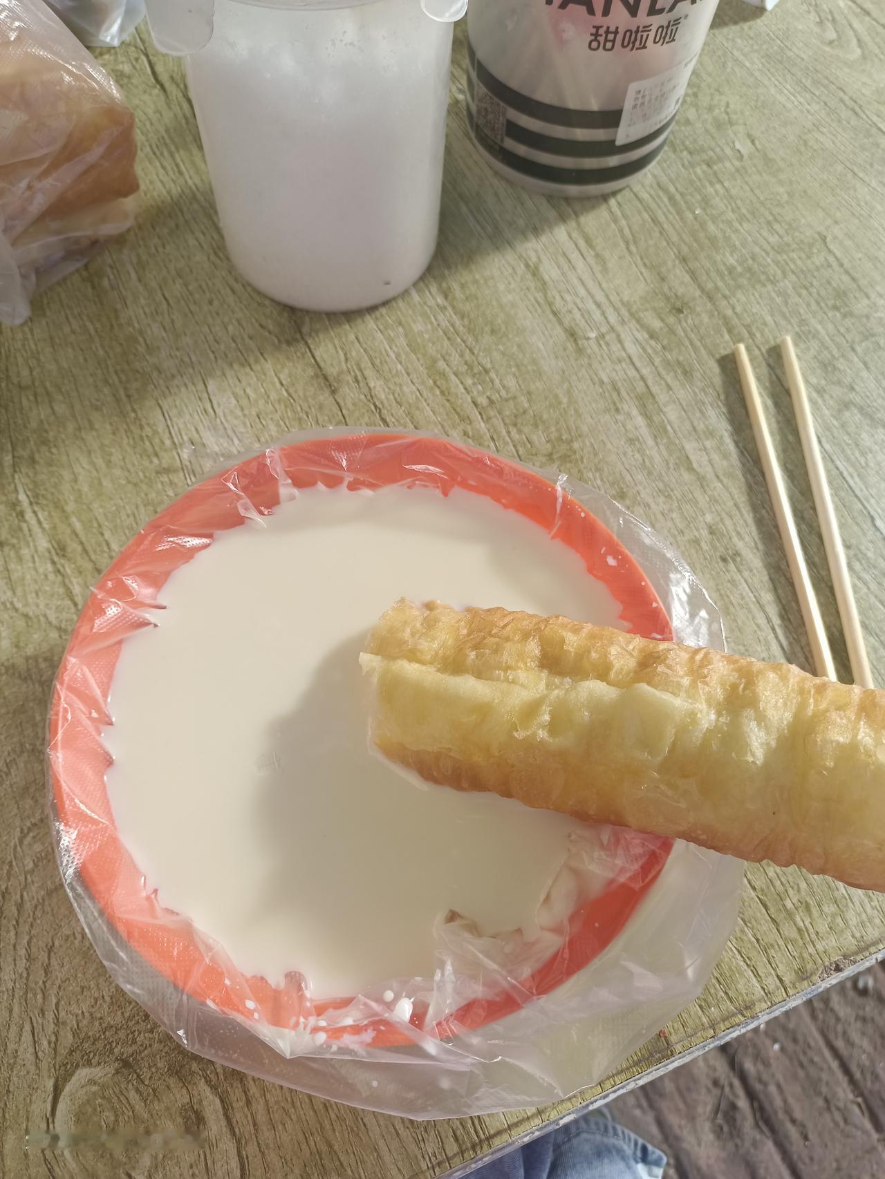 罗永浩西贝隔空对战最大赢家是谁没有真的输赢。只是一种生活模式的结束。就像，北京拆