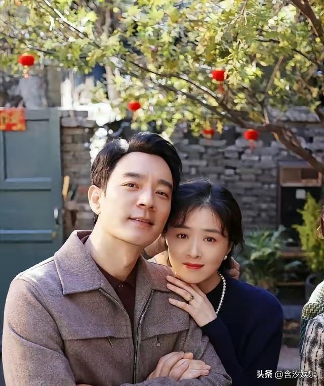 主持人问李光洁：“在娱乐圈里，你最不想和谁合作？”李光洁不假思索：“蒋欣，再也不