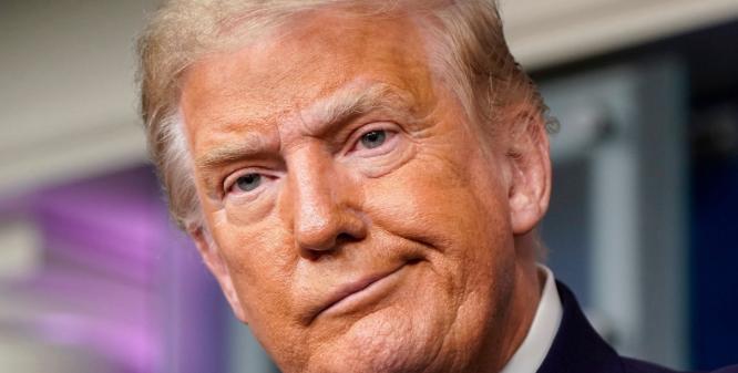 一觉醒来，特朗普又开始威胁了：“谁向伊朗提供军火，美国就对谁加征50%关税，即刻