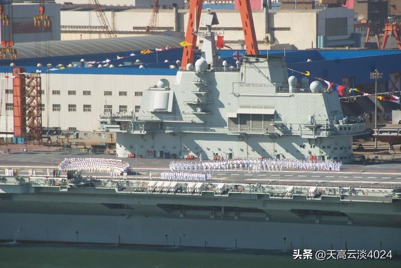 辽宁舰山东舰福建舰呼叫81192返航 “81192，这里是辽宁舰，甲板已清空，请