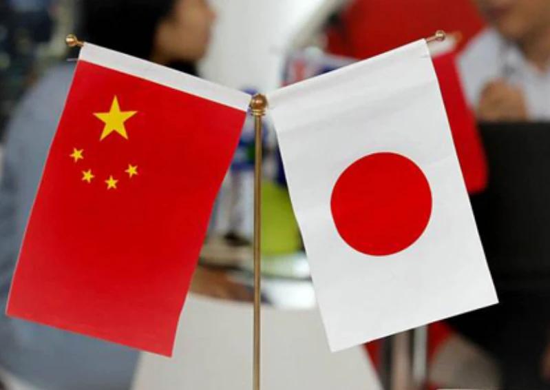 如果东大要对日本动武，朝鲜和俄罗斯多半会立刻跟进，对日本同时出手，亚洲其他国家也