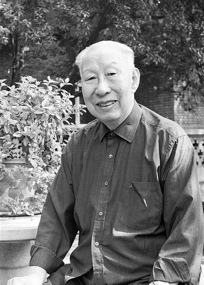 1943年，曾美带领军民断掉了鬼子据点，按惯例召开庆功会。鬼子听说后，便派出一支