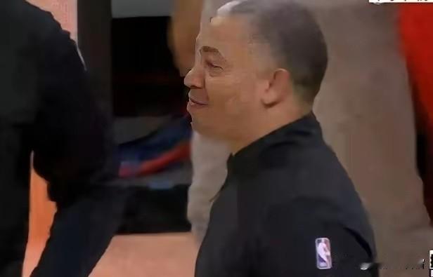 泰伦卢究竟有多阴险呢？保罗被裁掉，快船赢了比赛，泰伦卢笑了！
快船大胜老鹰，泰伦