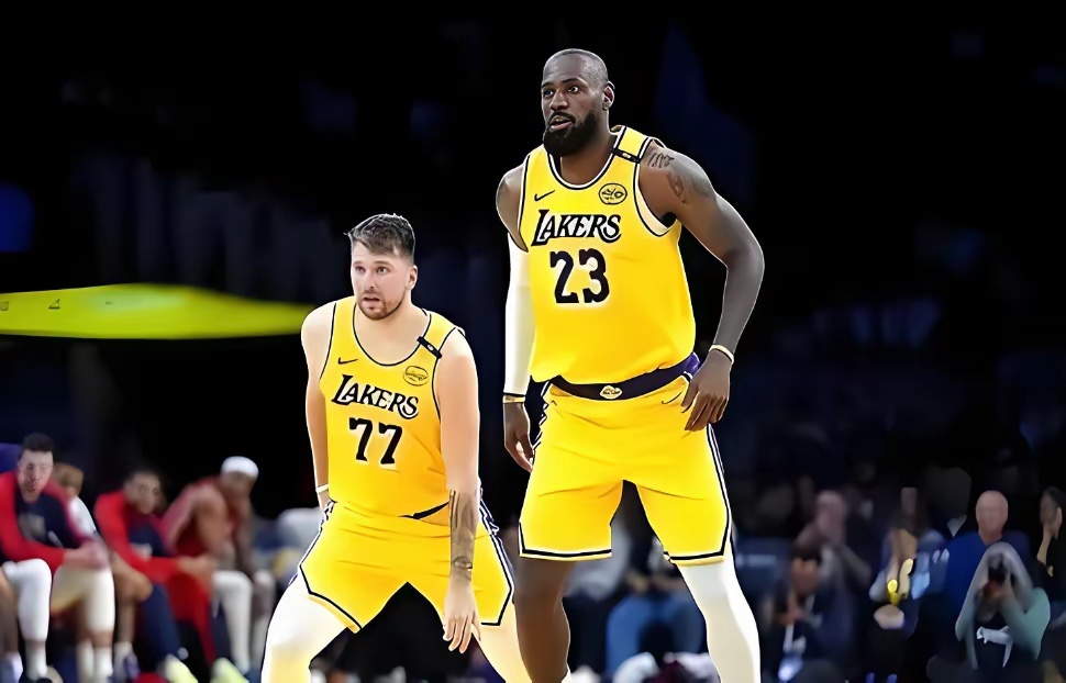 湖人八连胜虽来，但太晚了！西部仅剩12场，湖人与第二的马刺差10个胜场，雷霆、马