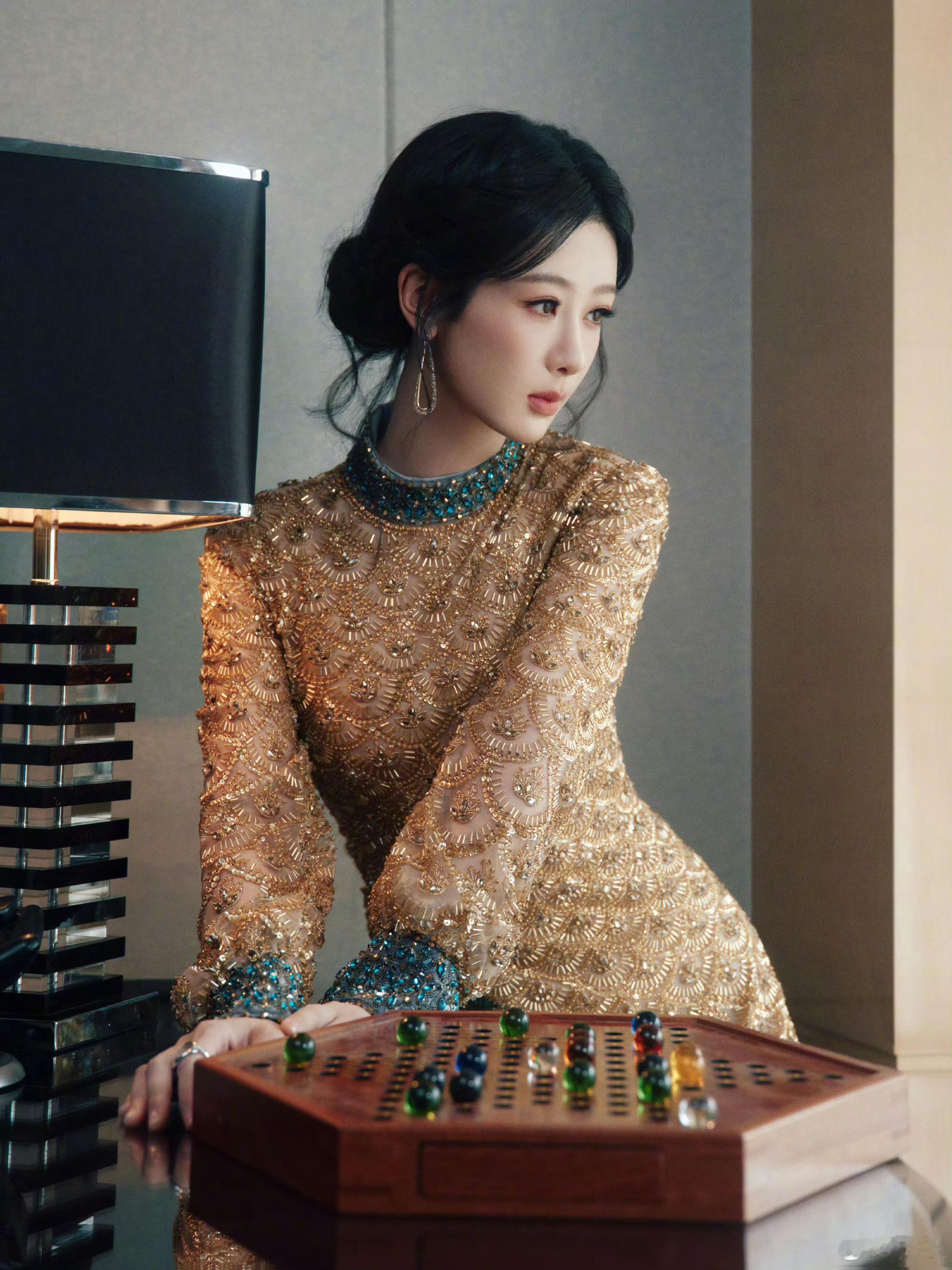 杨紫  yz杨紫家业 yz杨紫李祯“夏季风景如画，画中的你风度翩翩”𝒮𝓊𝓂