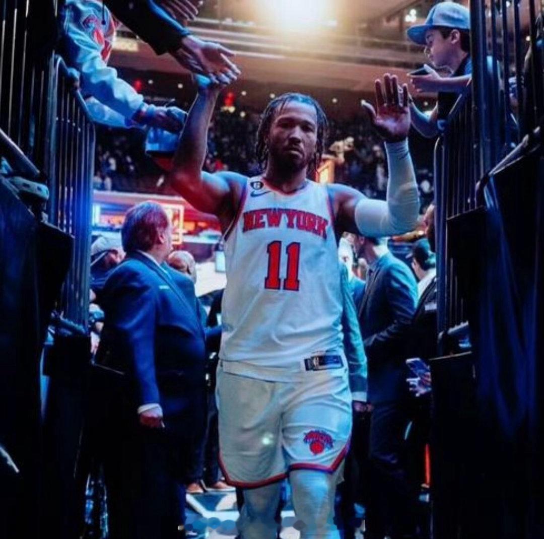 NBA的商业价值有多可怕？布伦森在NBA总决赛G1穿着的球衣今天结束拍卖，最终成
