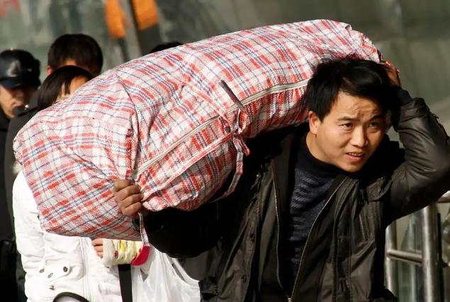不出意外的话，未来十年，一场规模空前的人口大迁徙正在中国上演，将近一半的中国人会