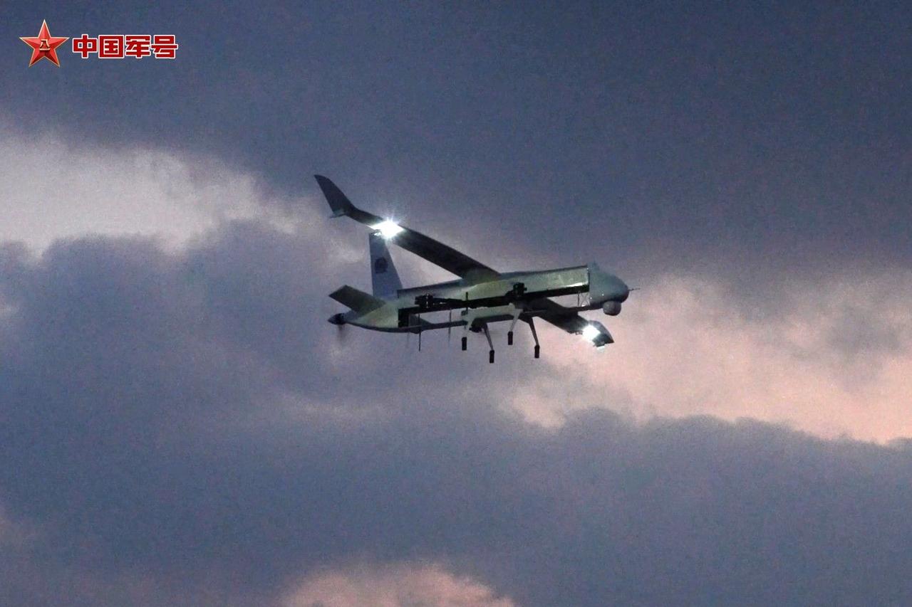 新型舰载无人机