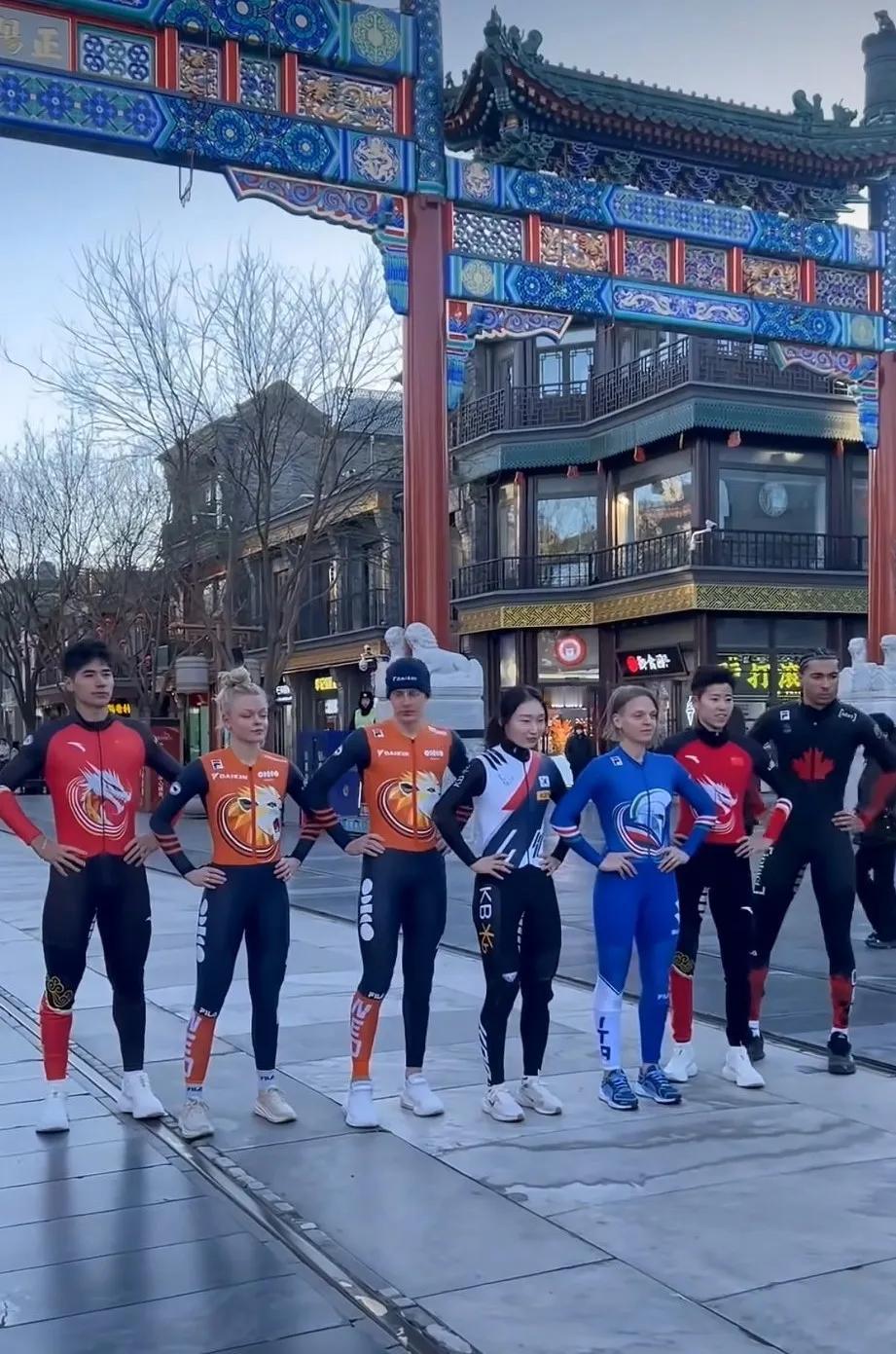 短道速滑世界巡回赛北京站，中国队报项出炉。刘冠逸没单项！范可新只有500！孙龙报