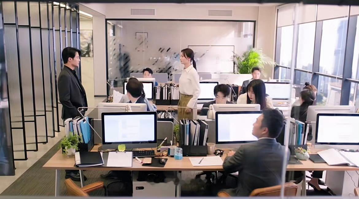 檀健次和王楚然主演爱情有烟火定档了王楚然这么高？和檀健次同框一般高….这部剧服化