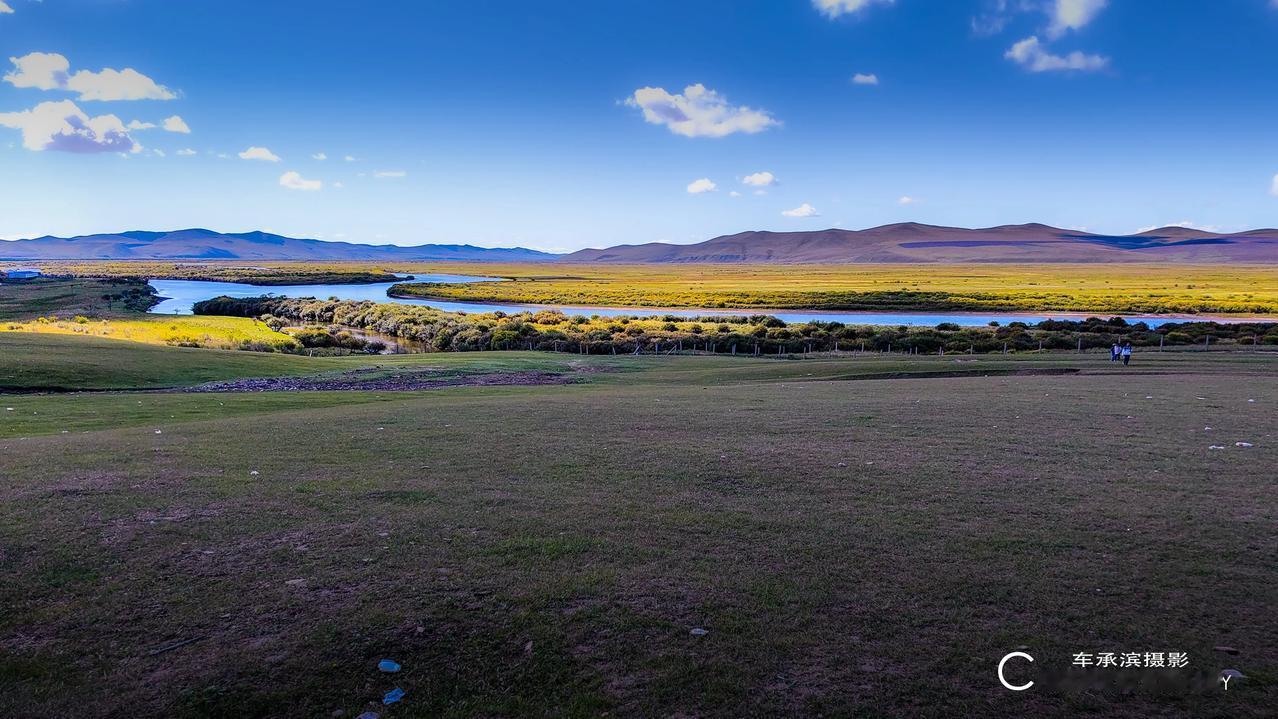 辽阔草原上的静谧时光，独享大自然的美景—内蒙额尔古纳河畔.手机摄影