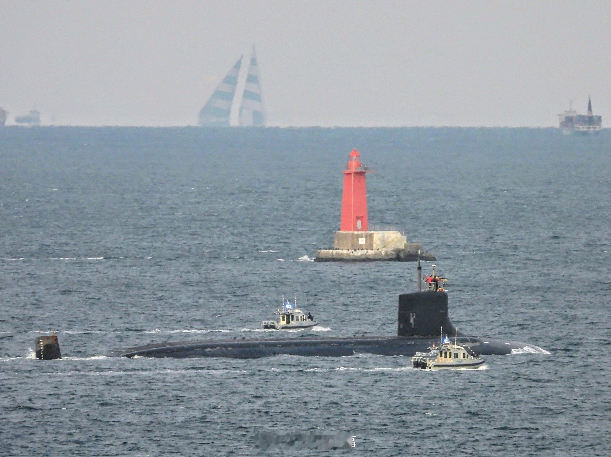 每天认识一件兵器烽火问鼎计划 2025 年 12 月 23 日，美国海军“海狼”