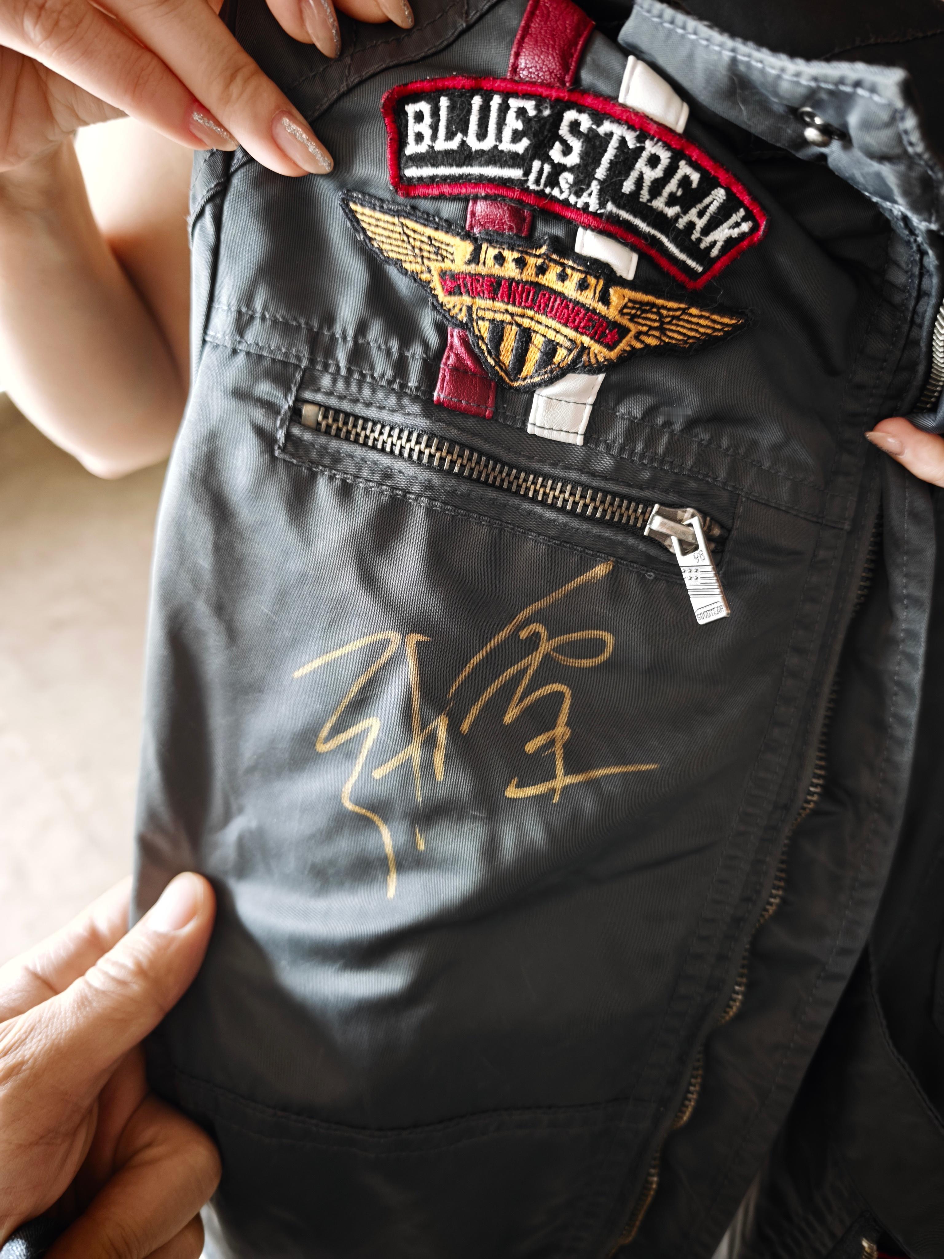 追个星，张雪的经历跟本田宗一郎真太像了，都是底层修理工出身，都有巨大的魄力敢想敢