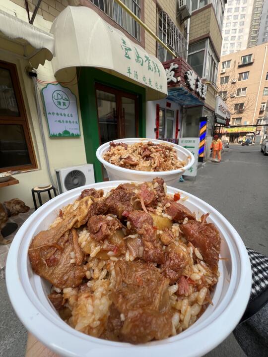 大连巷子里的小破店，巨好吃。。