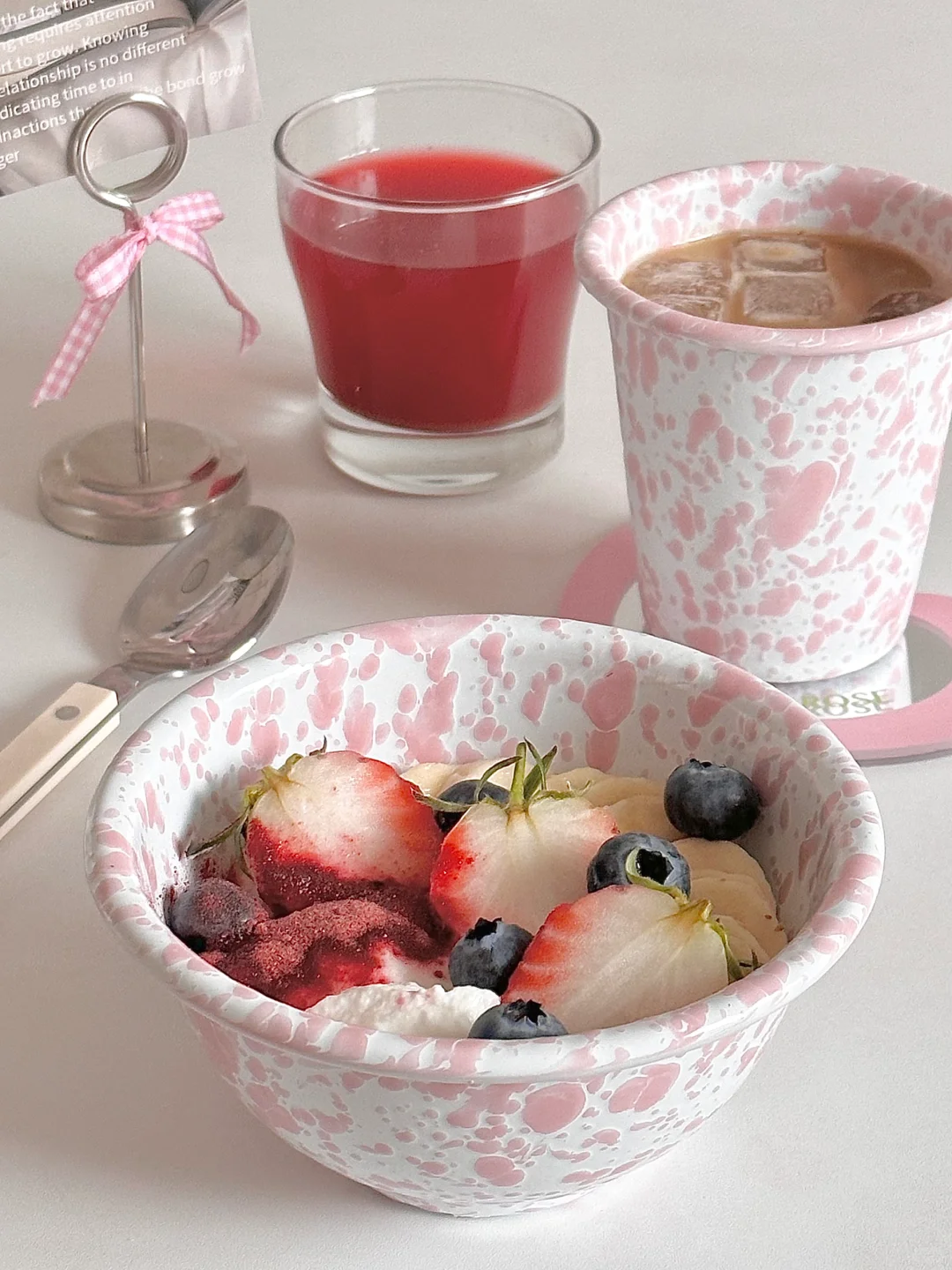 🎀🥣