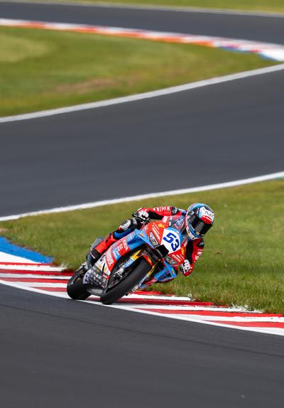 WSBK意大利站成绩解读：从188到195，冠军周末为何只涨7分？
首回合夺冠后