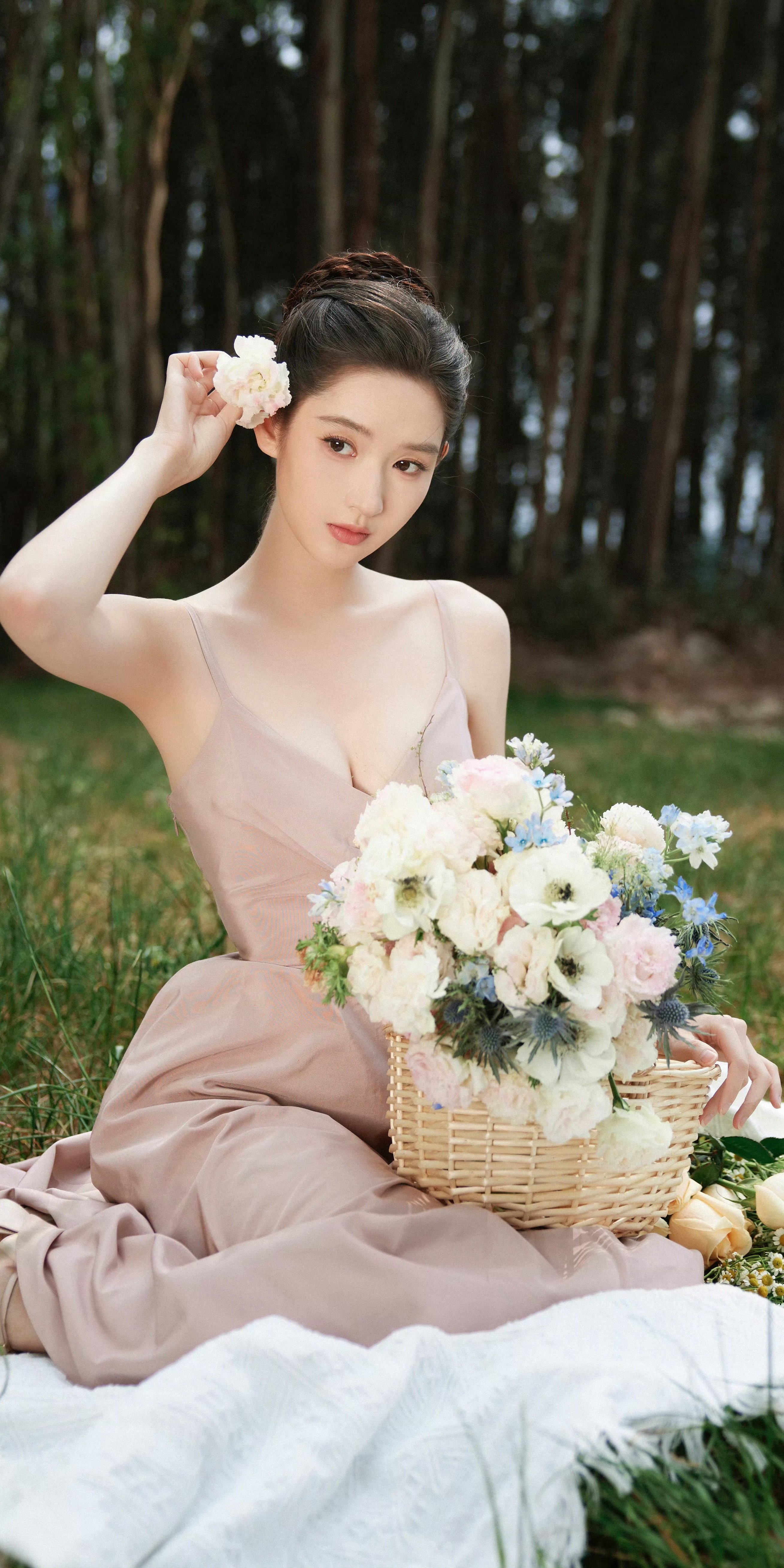 王玉雯，又甜美又贵气。王玉雯