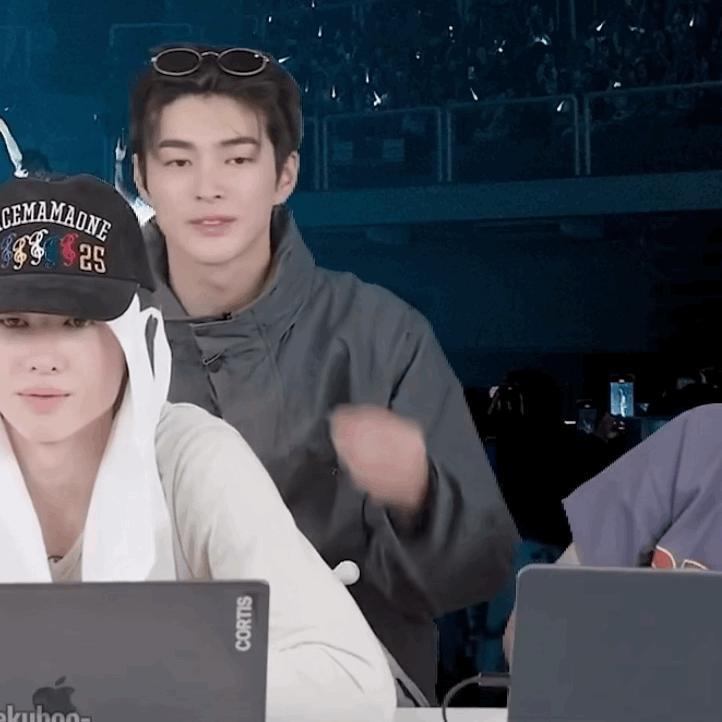 如何看待安乾镐抠鼻屎亲自打假整容传闻 