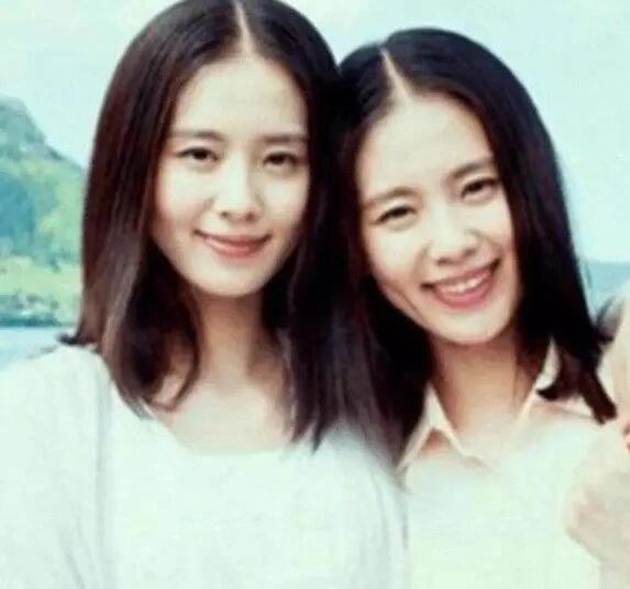 明星和替身的合照，最后一张简直一模一样 ​​​