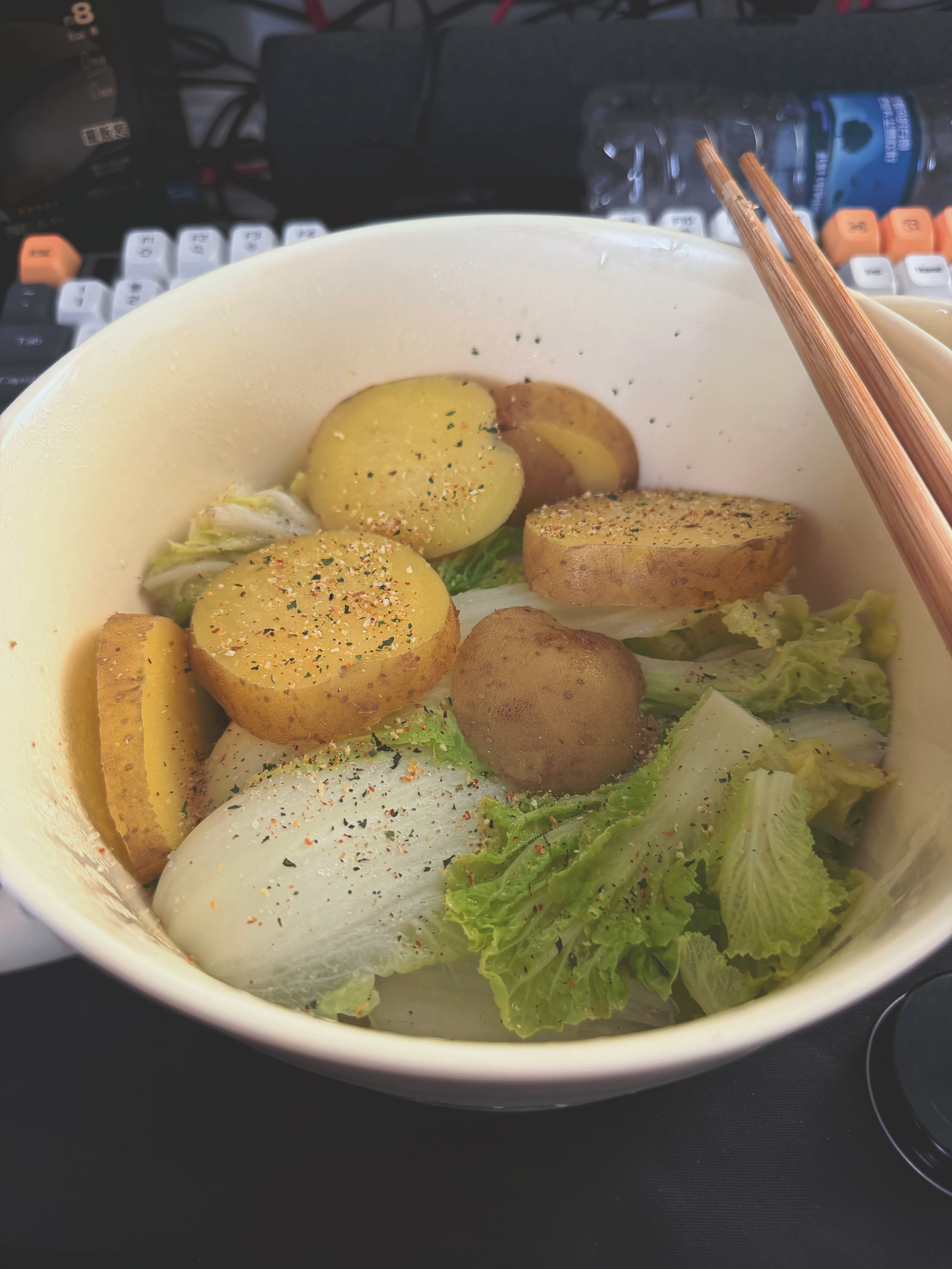 自己创业之后获得最大的快乐就是工作和生活可以按照自己的节奏来进行大v聊车