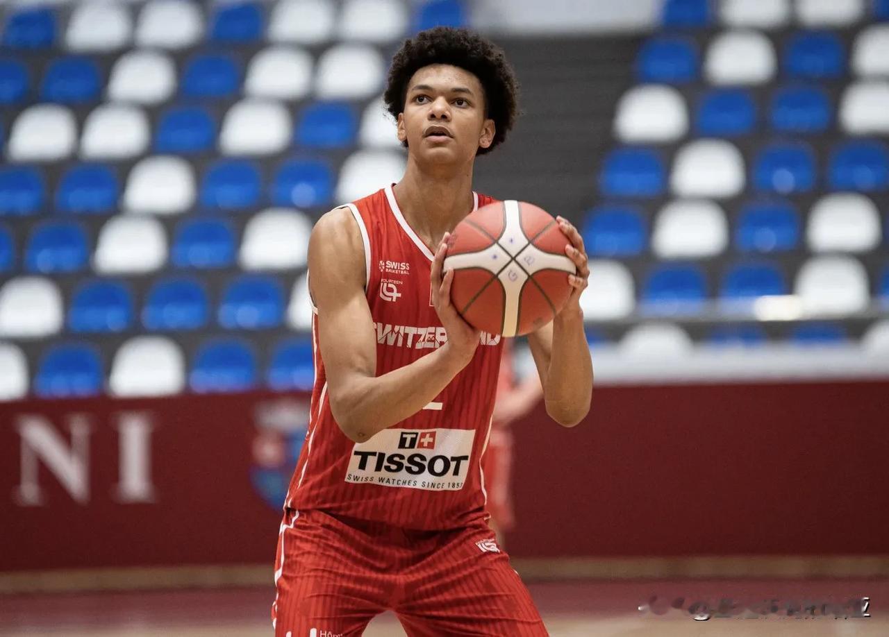 瑞士前锋Klark Riethauser可能是U18欧青赛B组最具NBA潜力的球