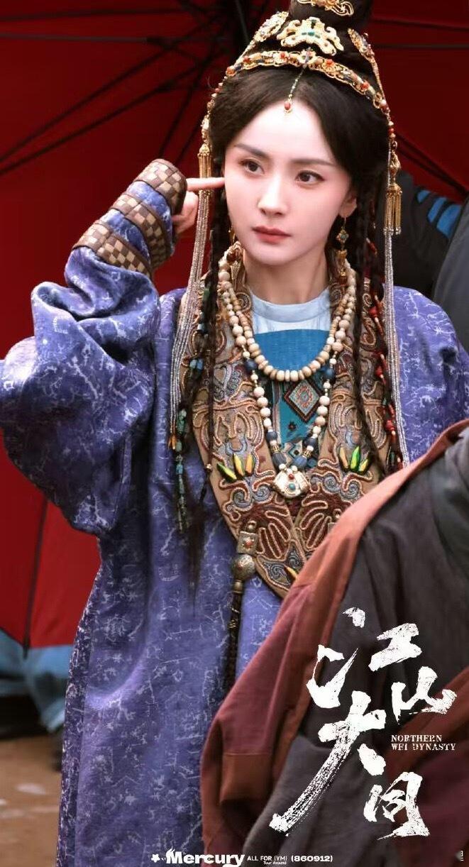 真的超级好看华丽但不艳丽杨幂真的超级适配 