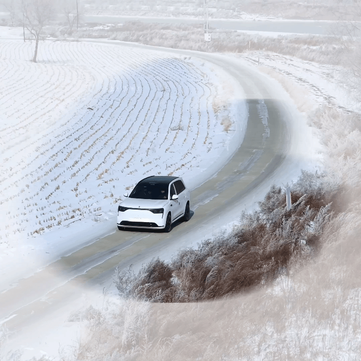 白敬亭 工作室这组图真的是用心又有创意