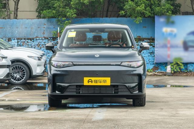 选车：本以为预算内难有适配款，结果意外契合二胎需求，换车之前，我先把家里的用车需